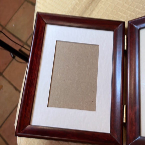 Picture Frame PLUS - Picture 2 of 6